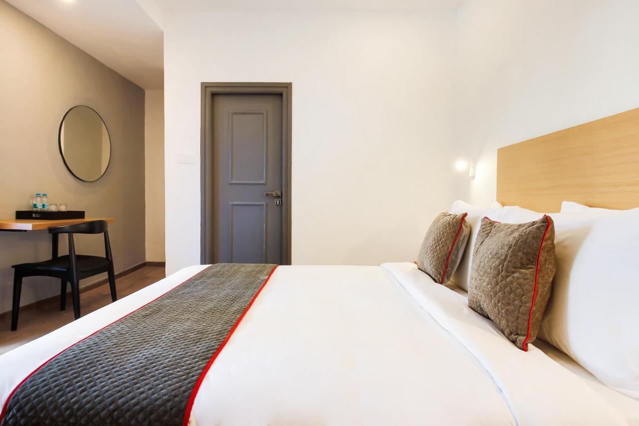 Oyo Townhouse 600 Gangothri Hotel Secunderabad ภายนอก รูปภาพ